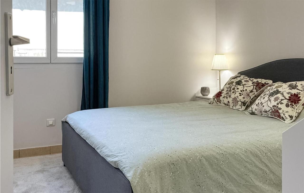 3 Bedroom Lovely Apartment In Mauleon Darmagnac Екстериор снимка